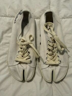 Maison Margiela Canvas Tabi Sneakers